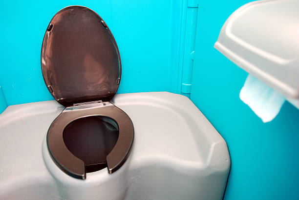 Best Portable toilet rental cost  in First Mesa, AZ
